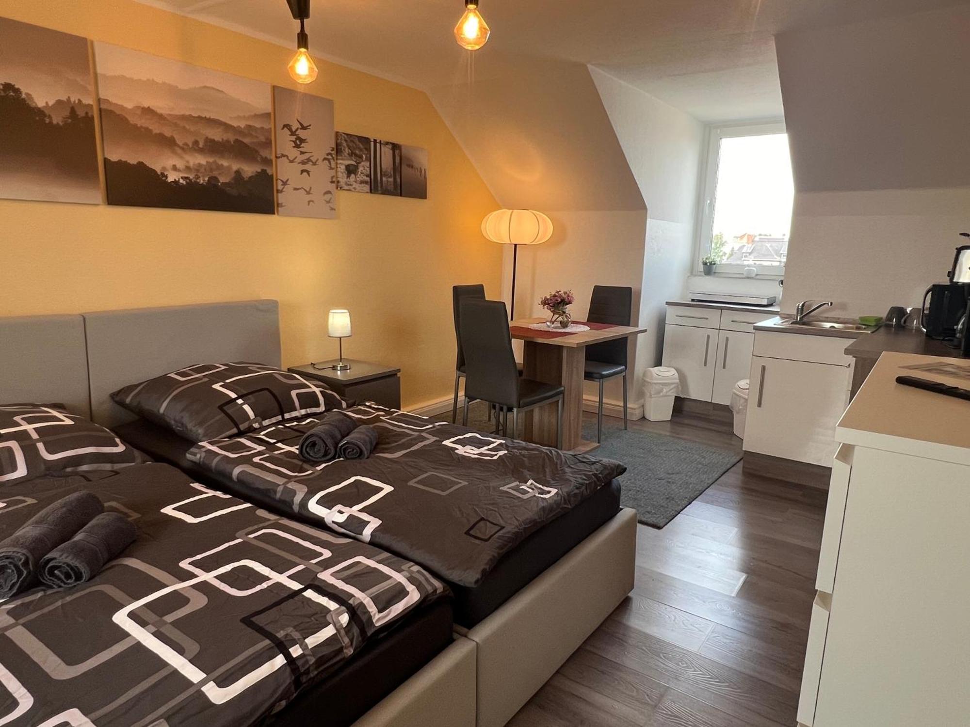 Studio Apartment Fruehauf Geithain Luaran gambar